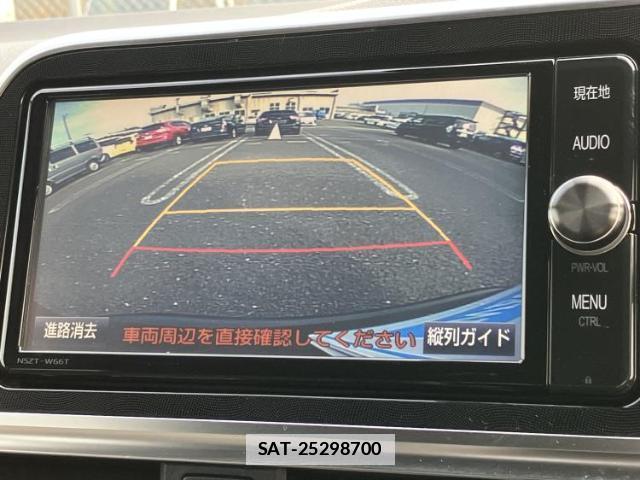 Toyota SIENTA 2018-03 7821577-12