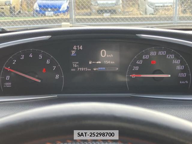 Toyota SIENTA 2018-03 7821577-13