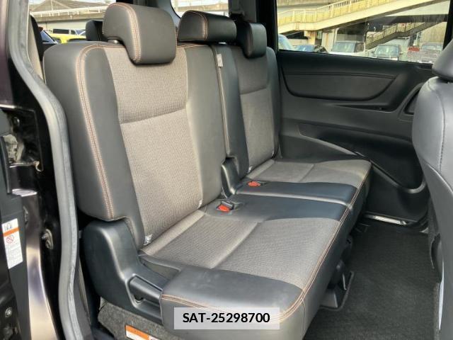 Toyota SIENTA 2018-03 7821577-4