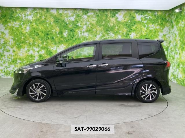 Toyota SIENTA 2021-06 7821770-1