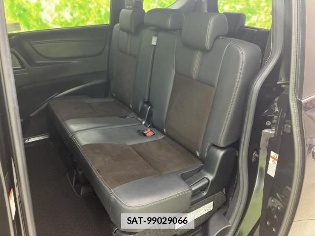 Toyota SIENTA 2021-06 7821770-7
