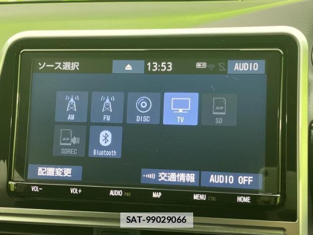 Toyota SIENTA 2021-06 7821770-9