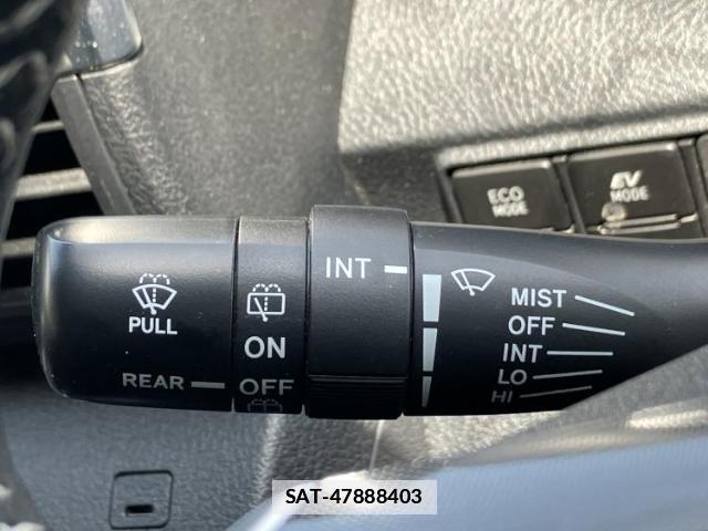 Toyota SIENTA 2021-04 7822297-16