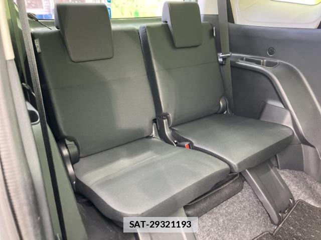 Toyota SIENTA 2023-02 7822418-5