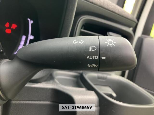 Toyota SIENTA 2023-03 7822488-15