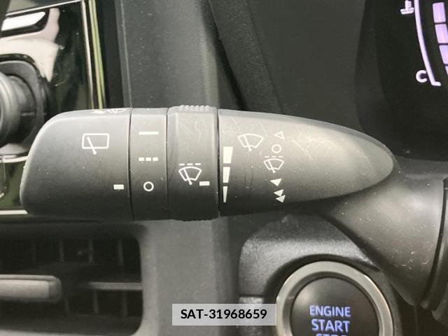 Toyota SIENTA 2023-03 7822488-16