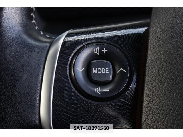 Toyota SIENTA 2016-09 7822880-17