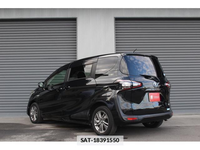 Toyota SIENTA 2016-09 7822880-3