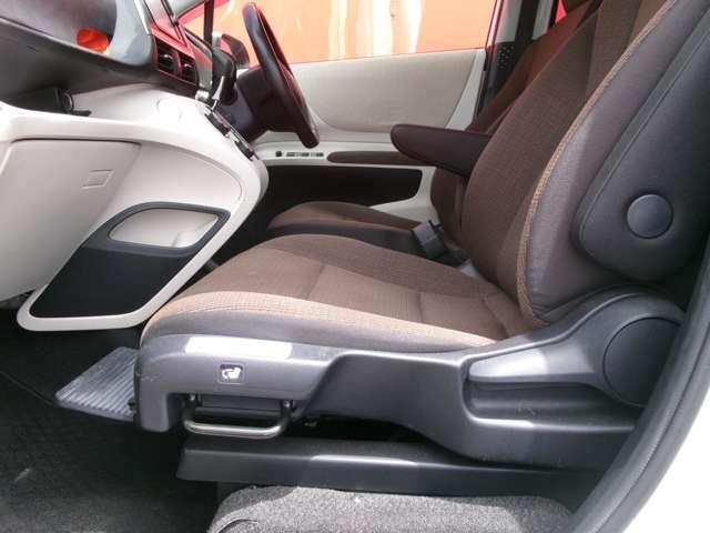 Toyota SIENTA 2017-12 7823313-6