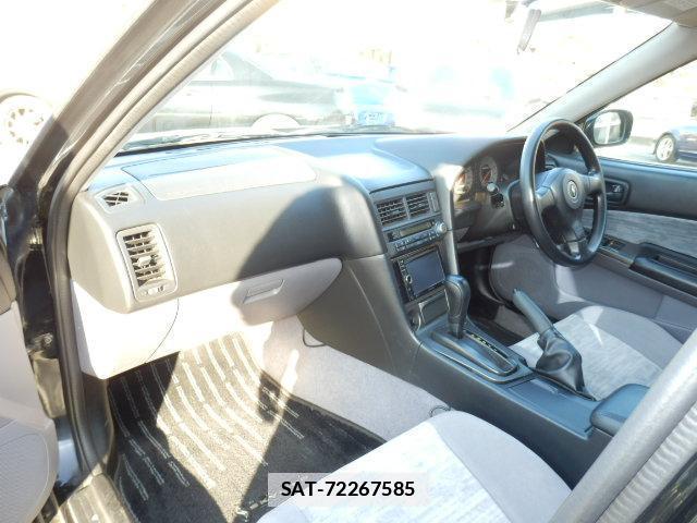 Nissan SKYLINE 2001-02 7815813-9