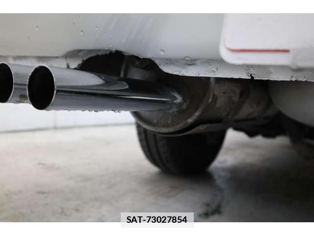 Nissan SKYLINE 1973-07 7817018-17
