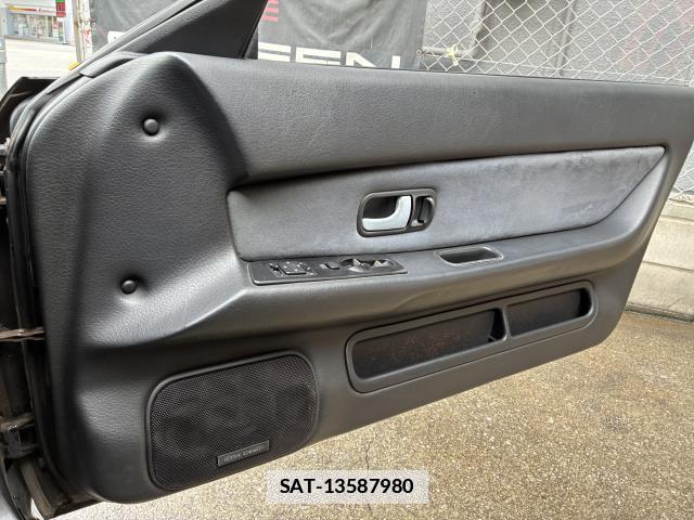 Nissan SKYLINE 1992-12 7819470-16