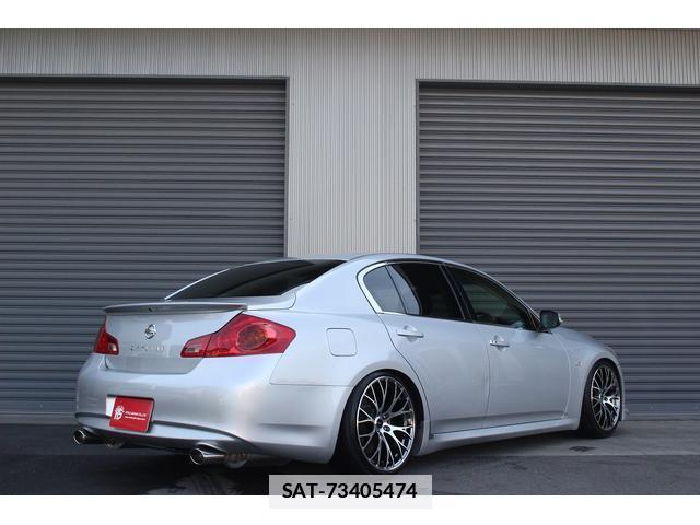 Nissan SKYLINE 2011-09 7822922-2