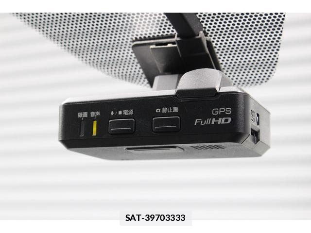 Nissan SKYLINE 2014-11 7822936-17