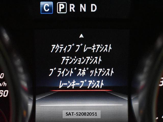 Mercedes Benz SLC 2016-06 7818627-6