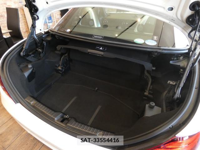 Mercedes Benz SLC 2017-02 7820221-18