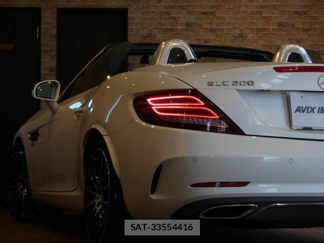 Mercedes Benz SLC 2017-02 7820221-7