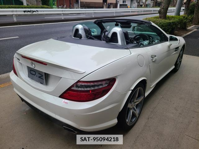 Mercedes Benz SLK 2014-09 7813678-13