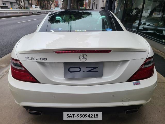 Mercedes Benz SLK 2014-09 7813678-14
