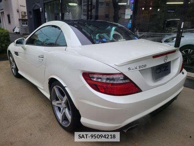 Mercedes Benz SLK 2014-09 7813678-18