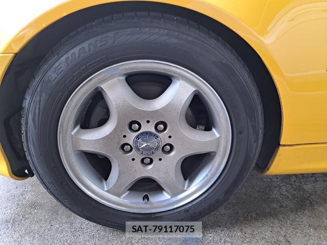 Mercedes Benz SLK 2000-12 7813683-16
