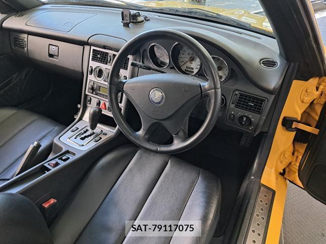 Mercedes Benz SLK 2000-12 7813683-4