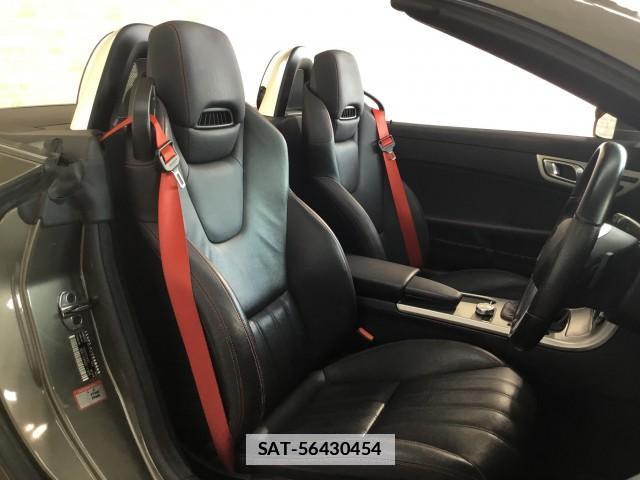 Mercedes Benz SLK 2015-06 7817849-11