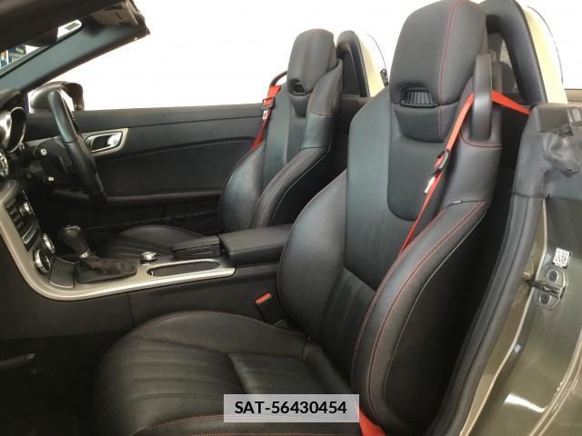 Mercedes Benz SLK 2015-06 7817849-13