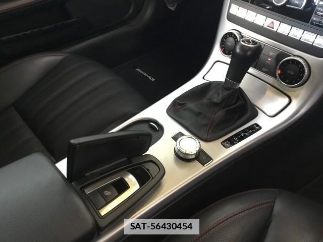 Mercedes Benz SLK 2015-06 7817849-16