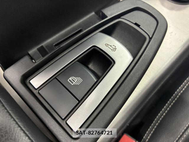 Mercedes Benz SLK 2011-10 7818930-8