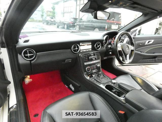 Mercedes Benz SLK 2014-11 7820246-2