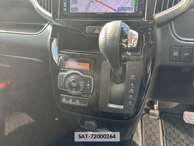 Suzuki SOLIO BANDIT 2016-02 7815663-8