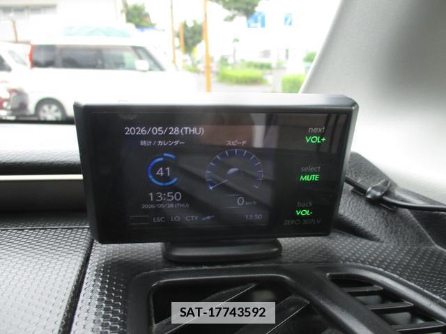 Suzuki SOLIO BANDIT 2017-03 7818608-13