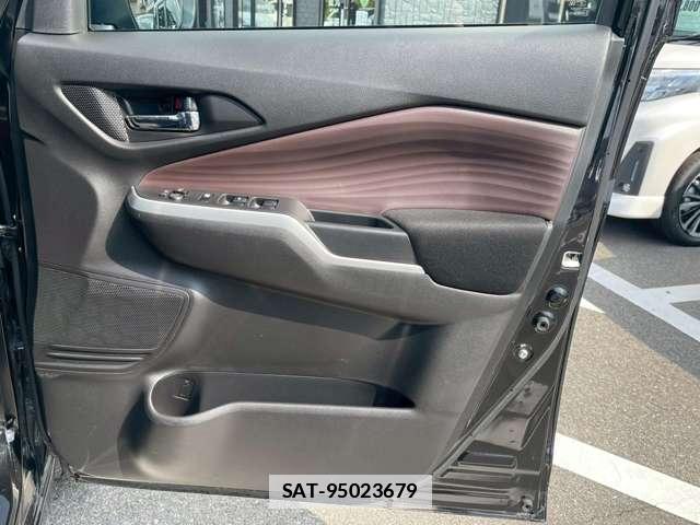 Suzuki SOLIO 2023-02 7812463-4