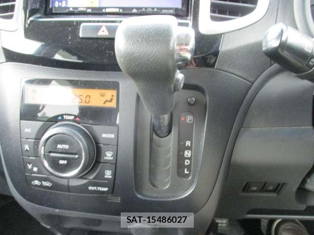 Suzuki SOLIO 2014-03 7819597-10