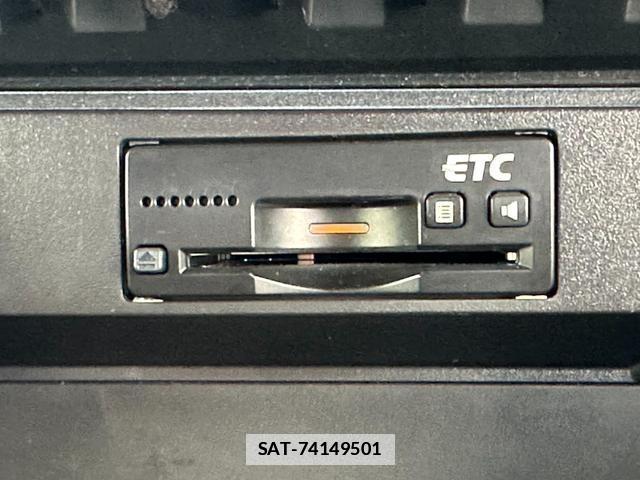 Suzuki SOLIO 2016-11 7819743-18