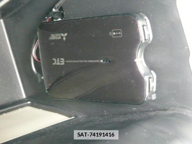 Suzuki SPACIA 2014-07 7812437-8