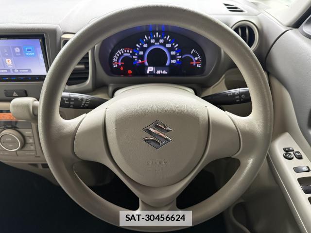 Suzuki SPACIA 2013-08 7812812-11