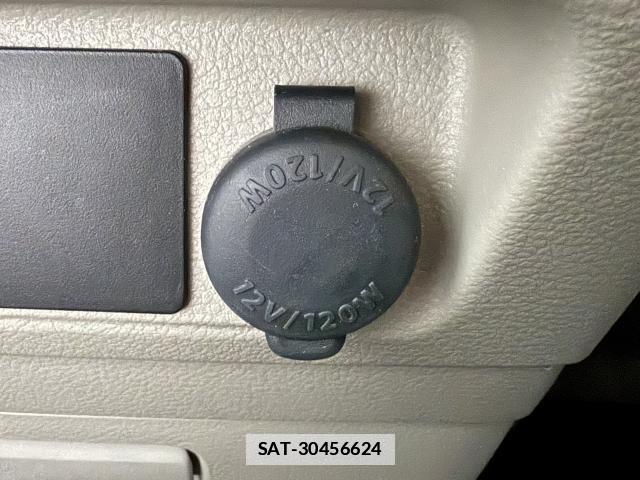 Suzuki SPACIA 2013-08 7812812-18