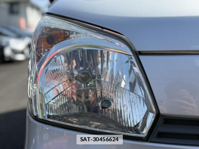Suzuki SPACIA 2013-08 7812812-19
