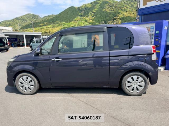Toyota SPADE 2012-07 7812233-18