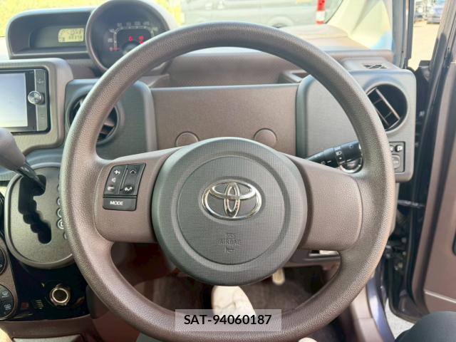 Toyota SPADE 2012-07 7812233-2