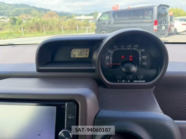 Toyota SPADE 2012-07 7812233-3