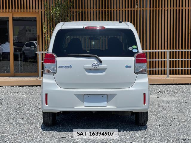 Toyota SPADE 2013-07 7813826-10