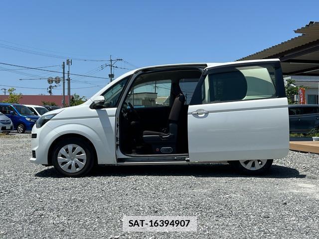 Toyota SPADE 2013-07 7813826-3