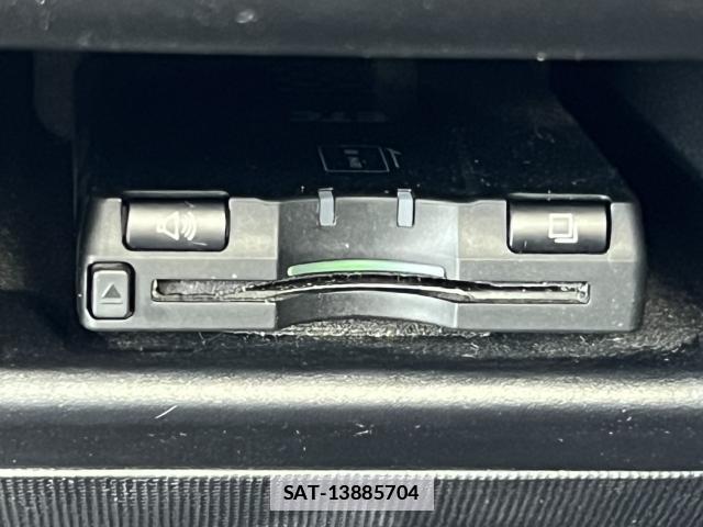 Toyota SPADE 2013-08 7813830-14