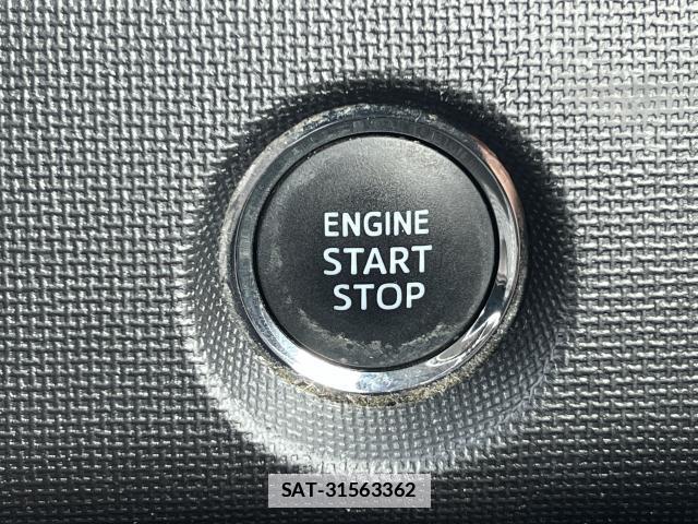 Toyota SPADE 2013-09 7813833-16
