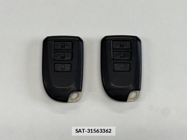 Toyota SPADE 2013-09 7813833-19