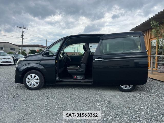 Toyota SPADE 2013-09 7813833-3