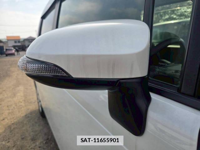 Toyota SPADE 2013-07 7815449-14